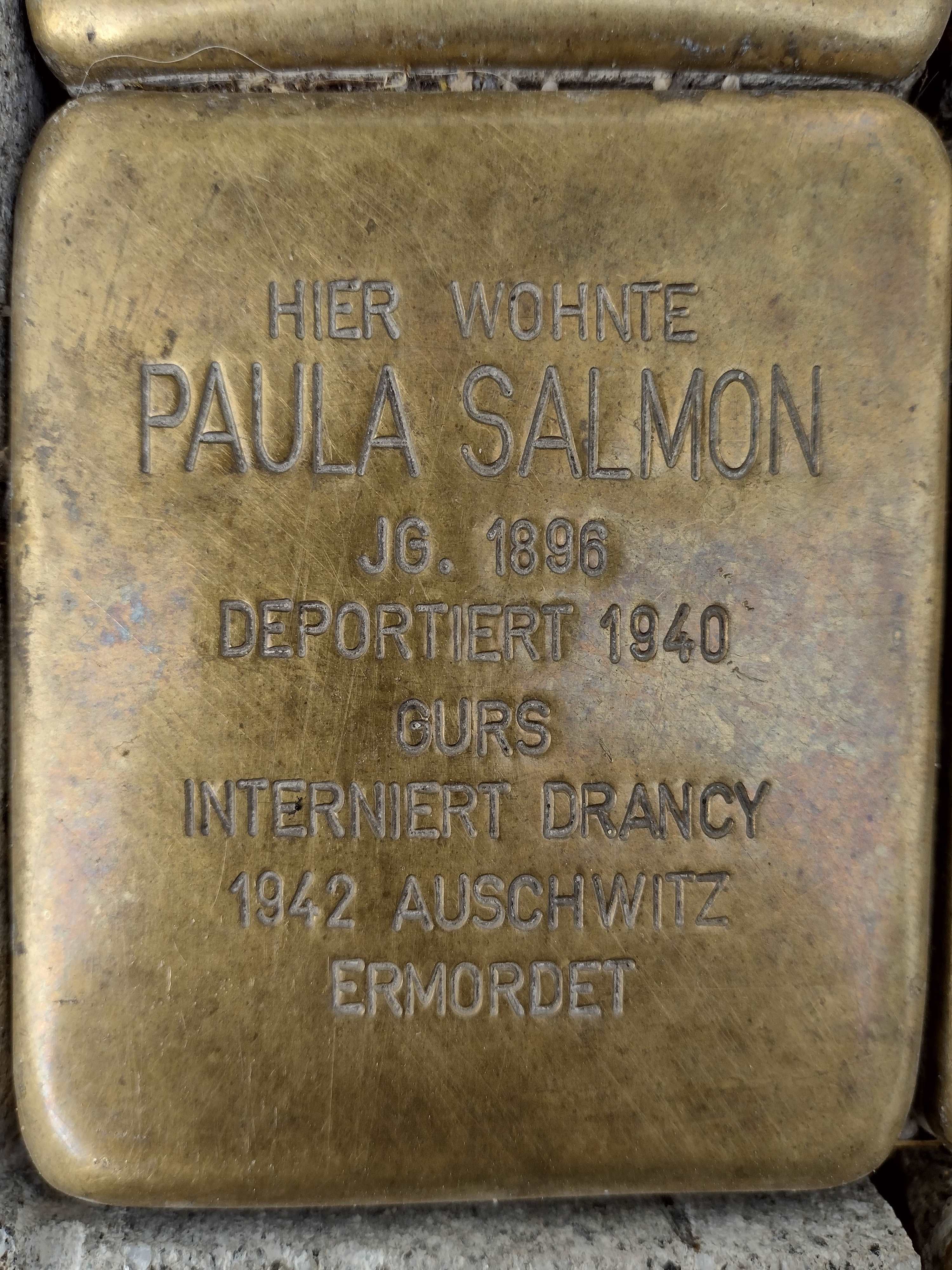 Stolperstein für Paula Salmon in der Eisenbahnstraße 6, Foto: Matthias Pöhler