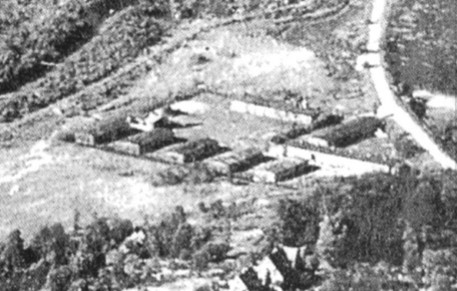 Zwangsarbeiterlager im Binsenthal im Jahr 1949, Neunkirchen, (c) Heimatkalender Spiesen-Elversberg für das Jahr 2008, S. 87.